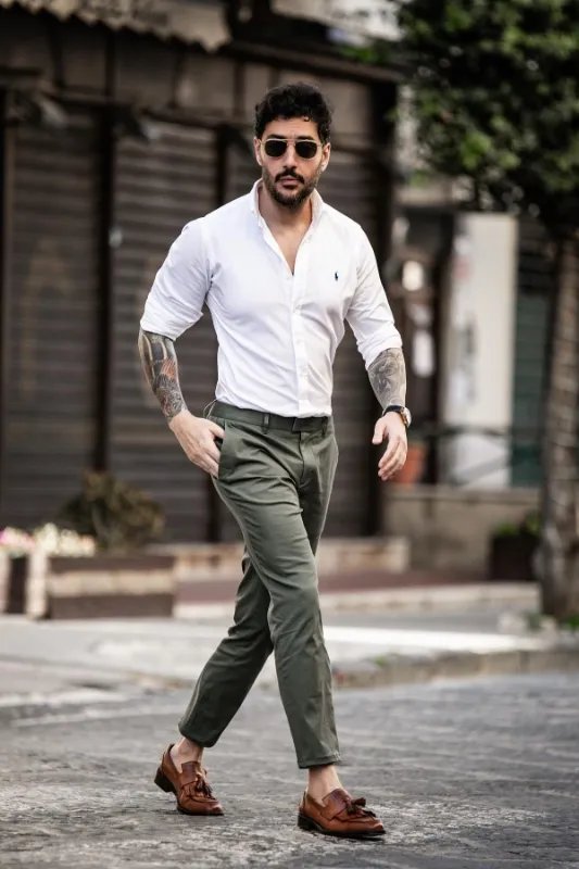 White shirt with Green