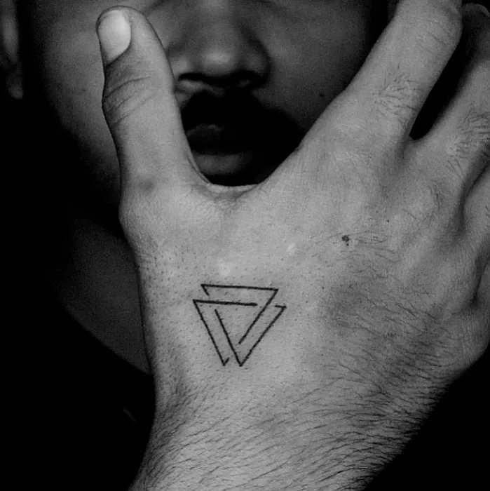 50 Most Demanding Hand Tattoo Ideas For Men. - TiptopGents