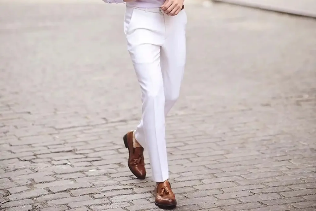 White ankle-length trousers men