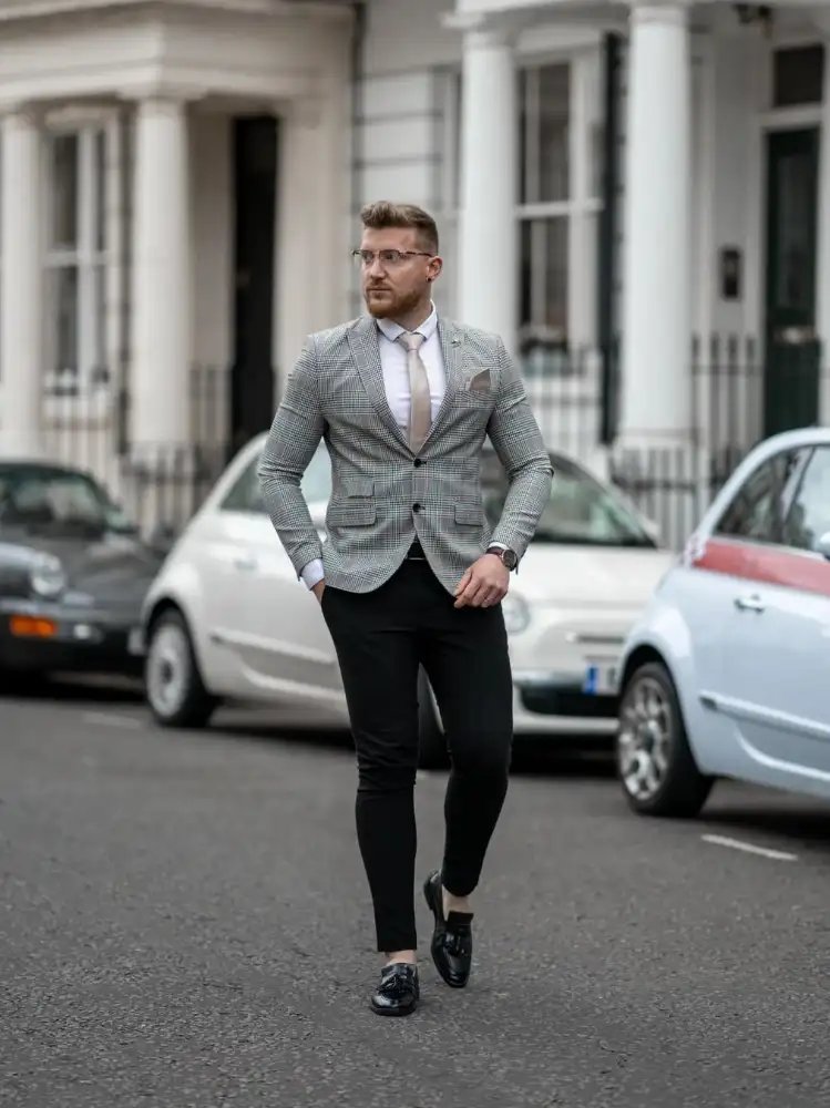 Grey blazer with biege color tie