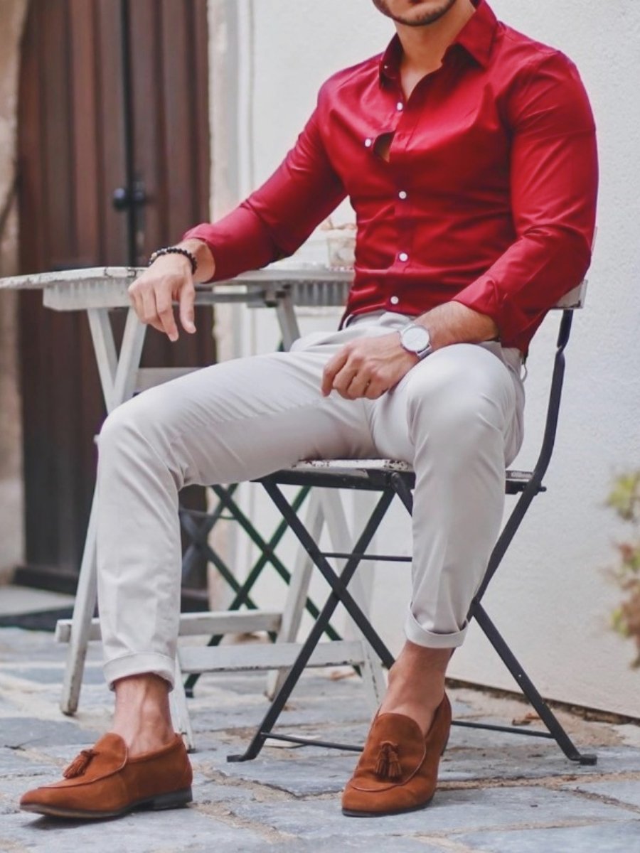 What color shirt goes with red pants  Quora