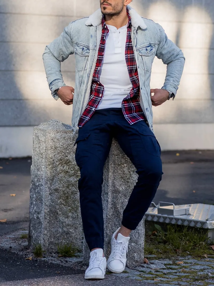 Blue denim jacket with Navy-Blue 