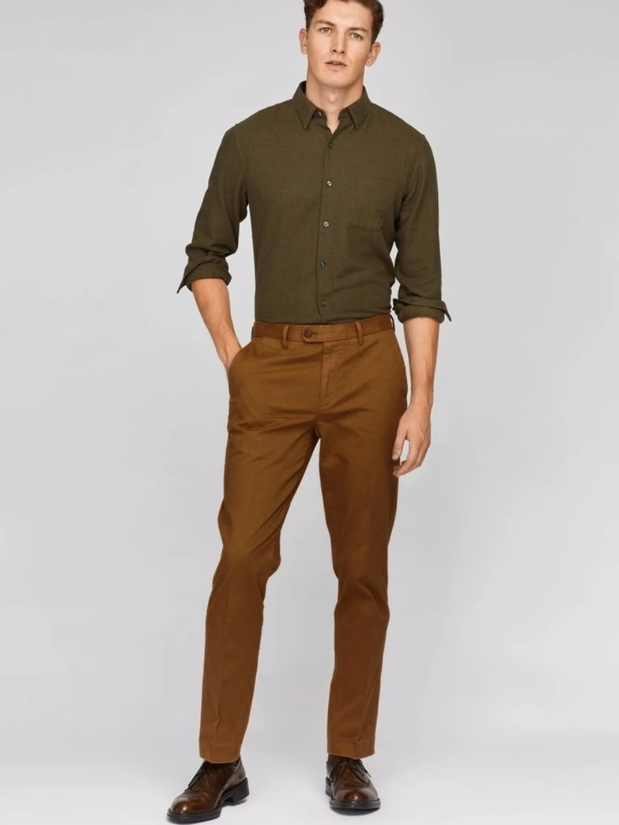 Brown Pant green shirt