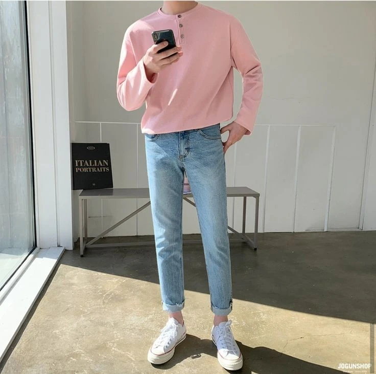 Peach color shirt with blue jeans pants