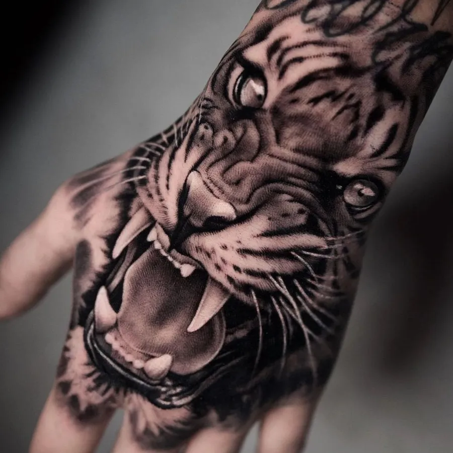 Back of the hand tattoo ideas for men