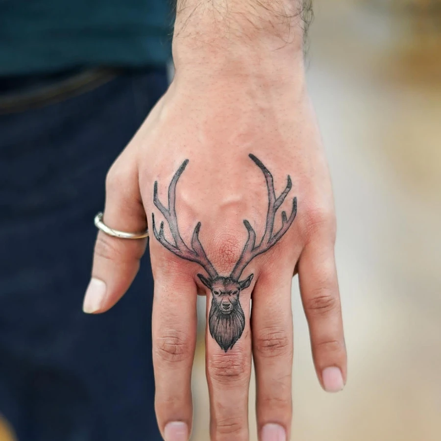 GreyCat Tattoo Studio - Finger tattoo By THE FLEA | Facebook-vachngandaiphat.com.vn