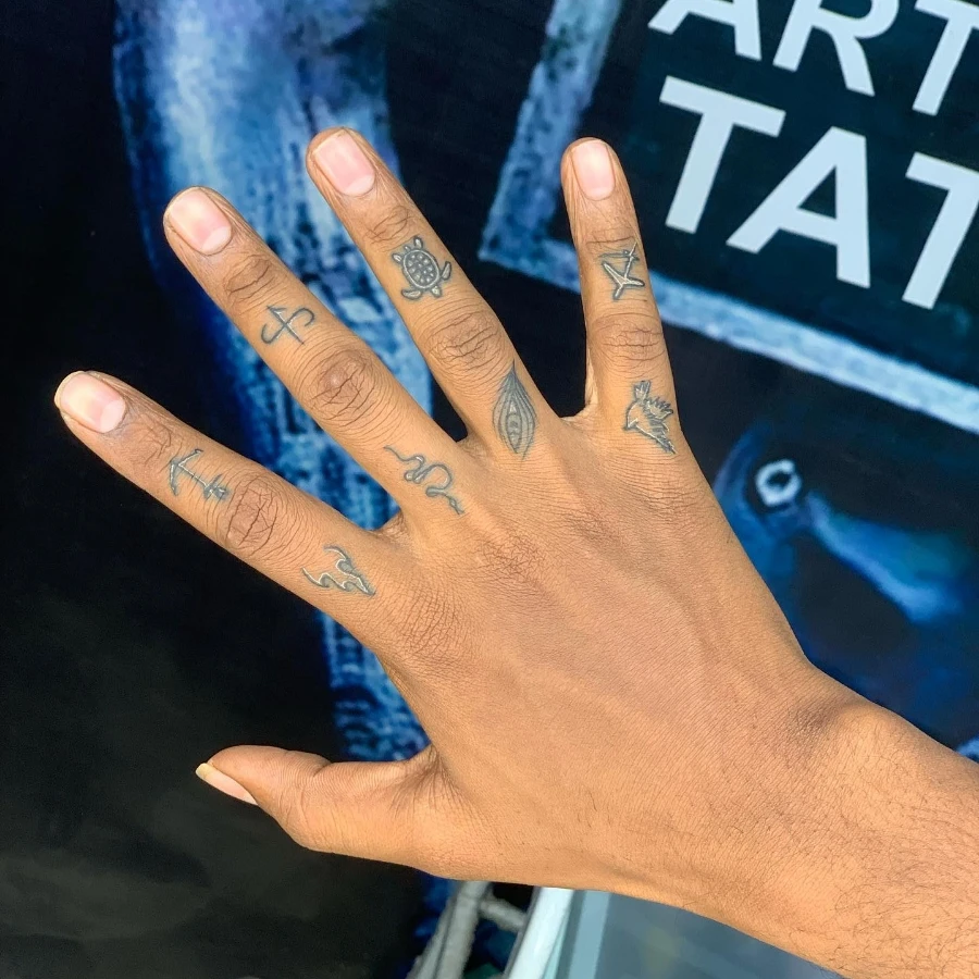 Finger tattoo ideas for men