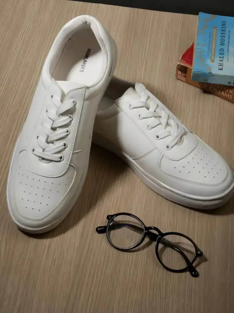 Highlander White Sneakers Under 1000